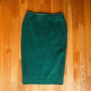 BODEN Hampshire Ponte Skirt in Green Bee